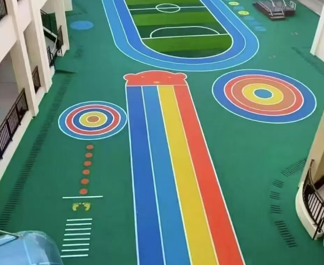 遵义市新国标塑胶跑道硅pu球场 - 方案